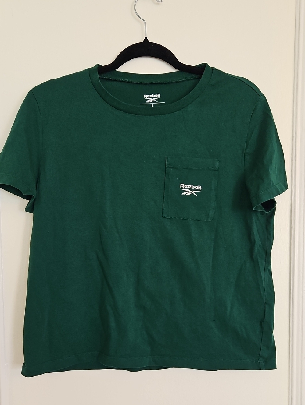 Reebok Women's Forest Green Pocket Tee Crop